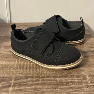 Cat & Jack Black Dress Shoes size 12